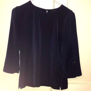 Ann Taylor Woman’s blouse